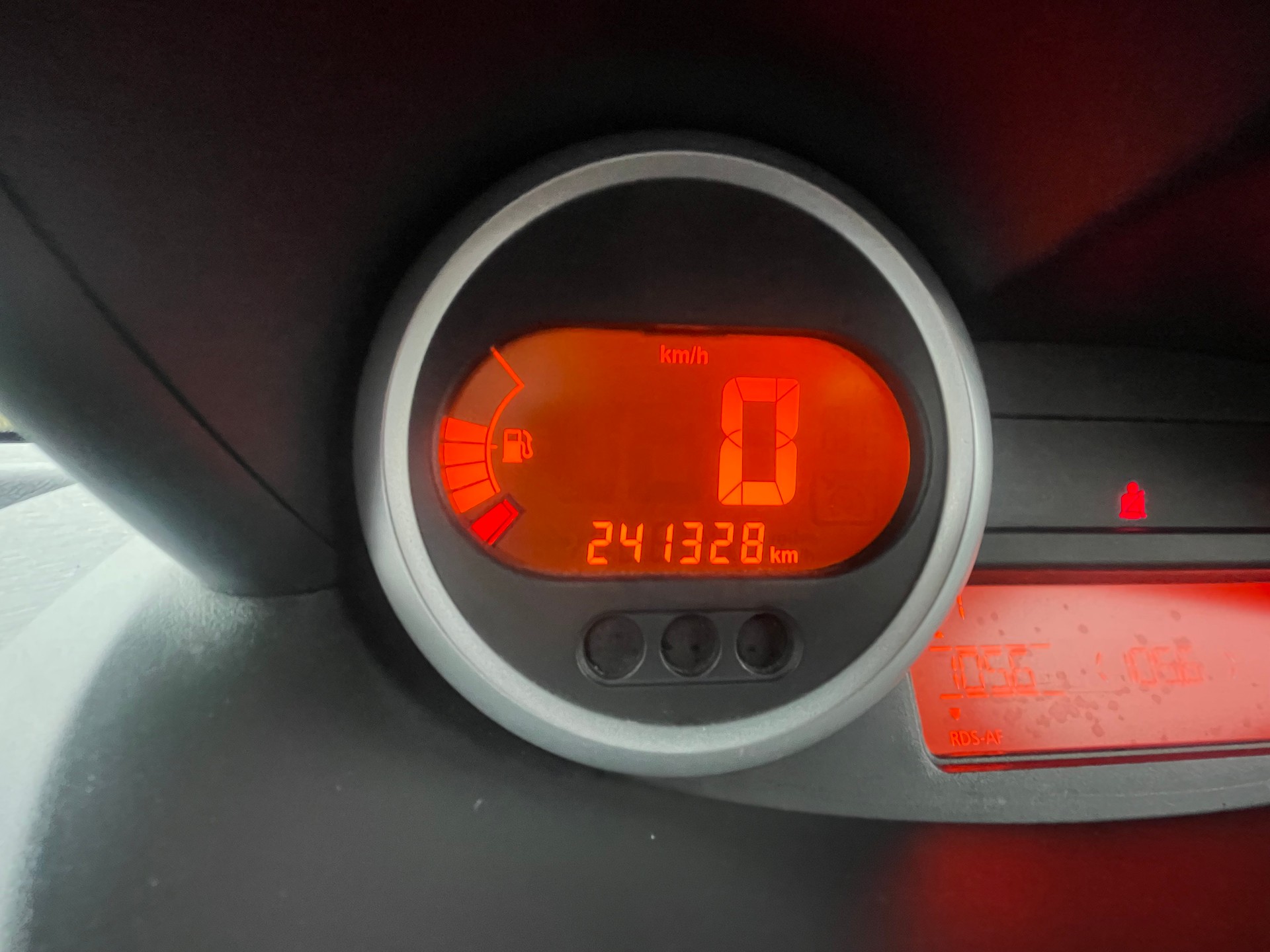 RENAULT Twingo 1.2 16V Expression-image-11
