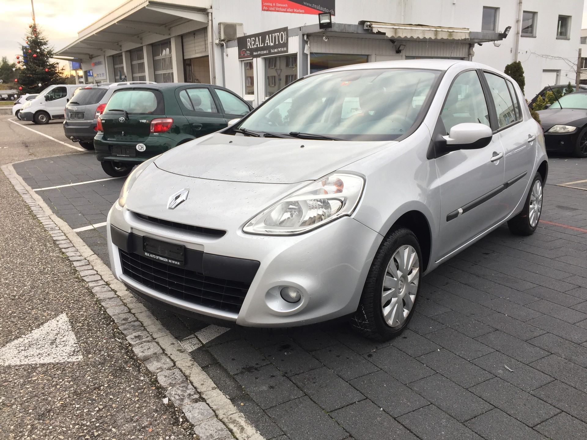 RENAULT Clio 1.2 16V Expression-image-2