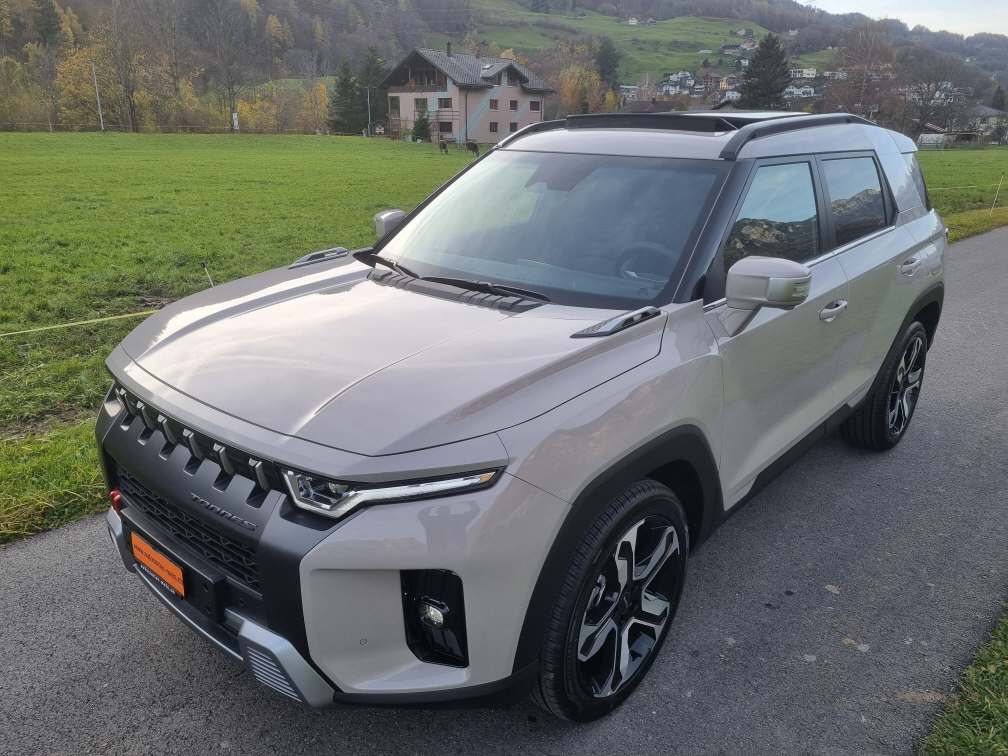 KGM-SsangYong Torres 1.5 T-Gdi Titanium Hybrid-image-4