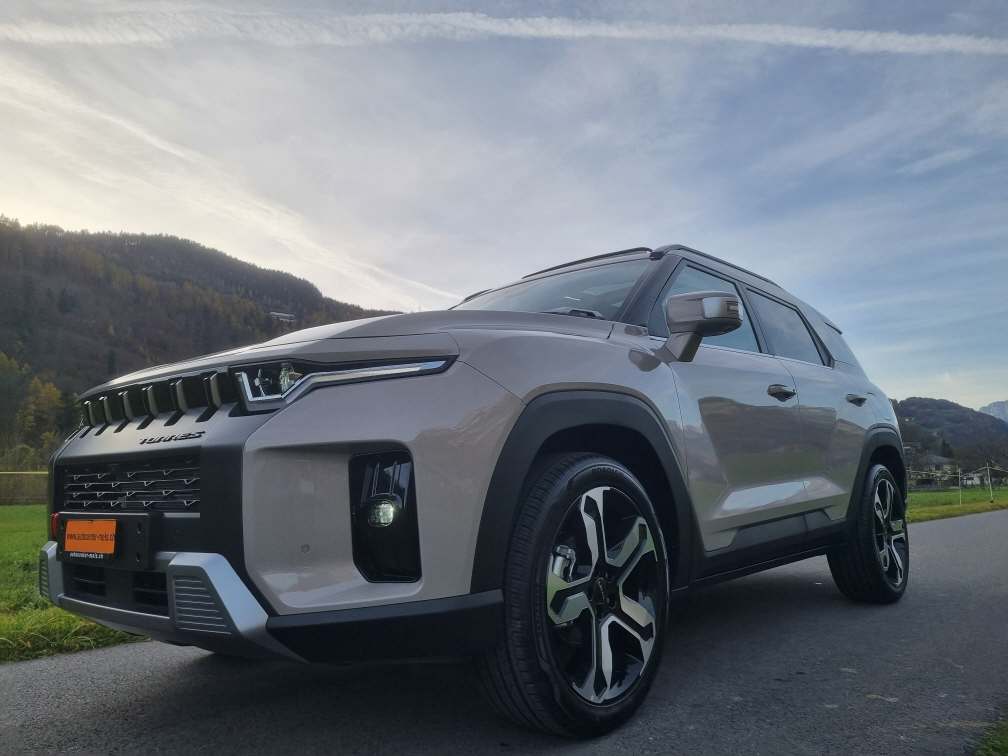 KGM-SsangYong Torres 1.5 T-Gdi Titanium Hybrid-image-3