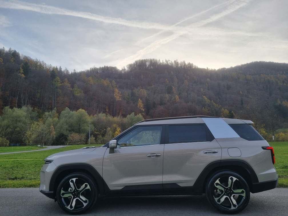 KGM-SsangYong Torres 1.5 T-Gdi Titanium Hybrid-image-5