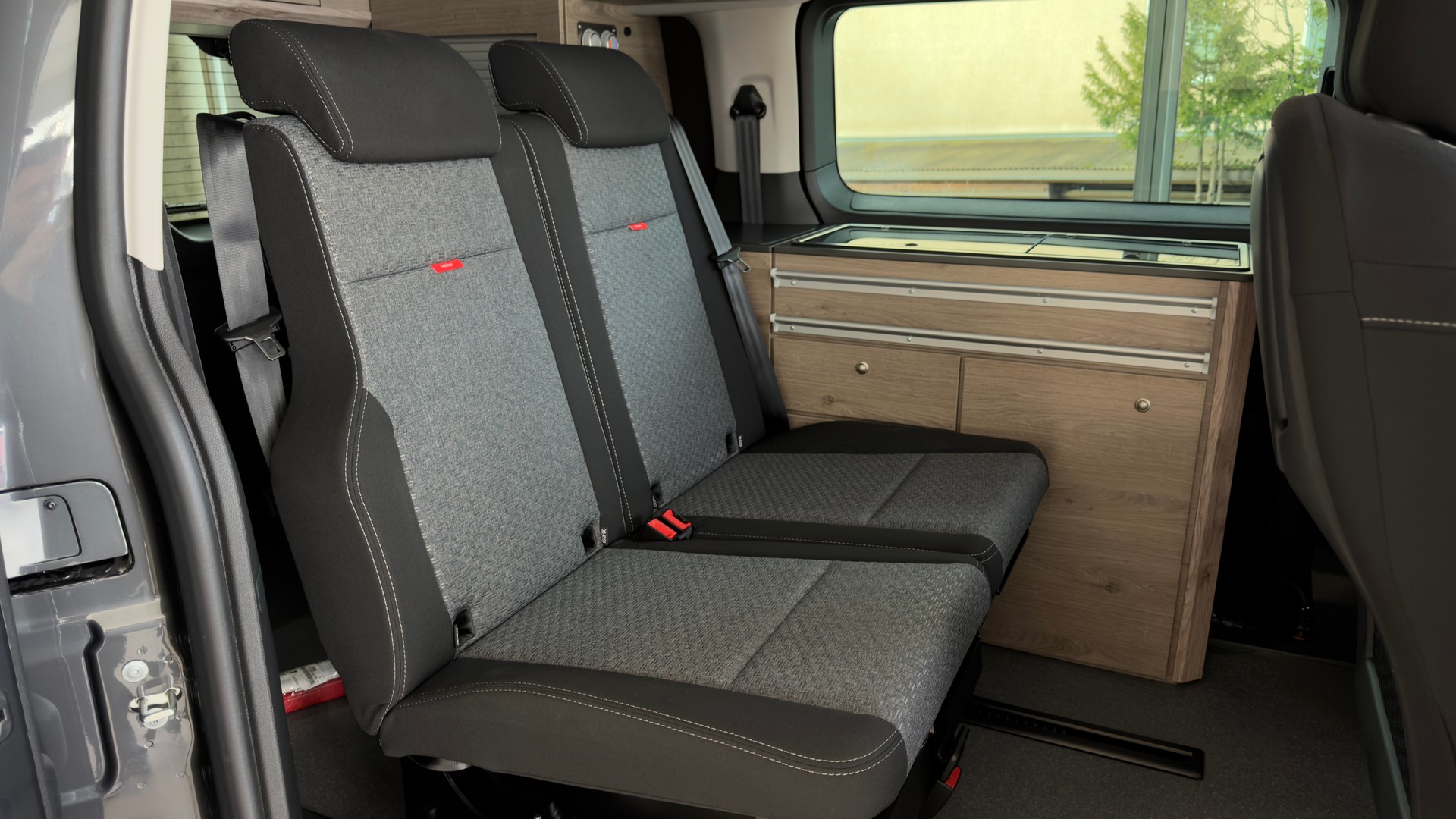 CITROEN Spacetourer Holidays 2.0 BlueH-image-8