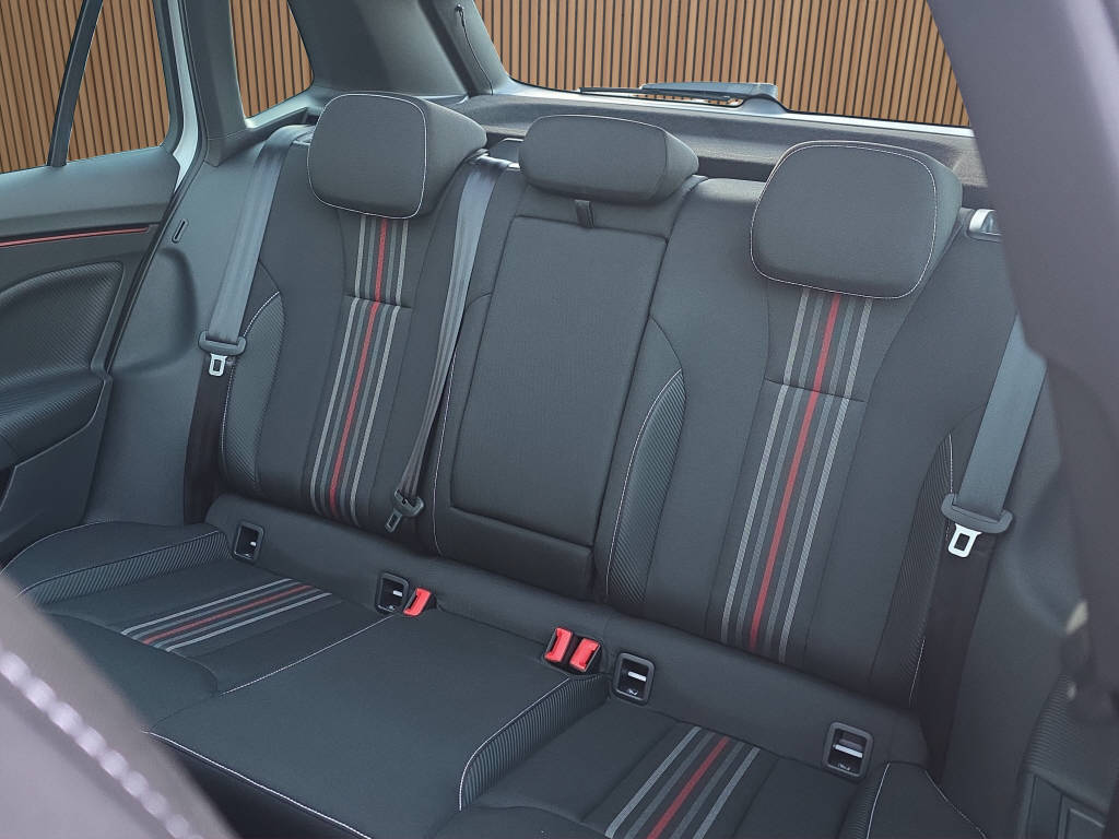SKODA Kamiq 1.5 TSI Monte Carlo DSG-image-19