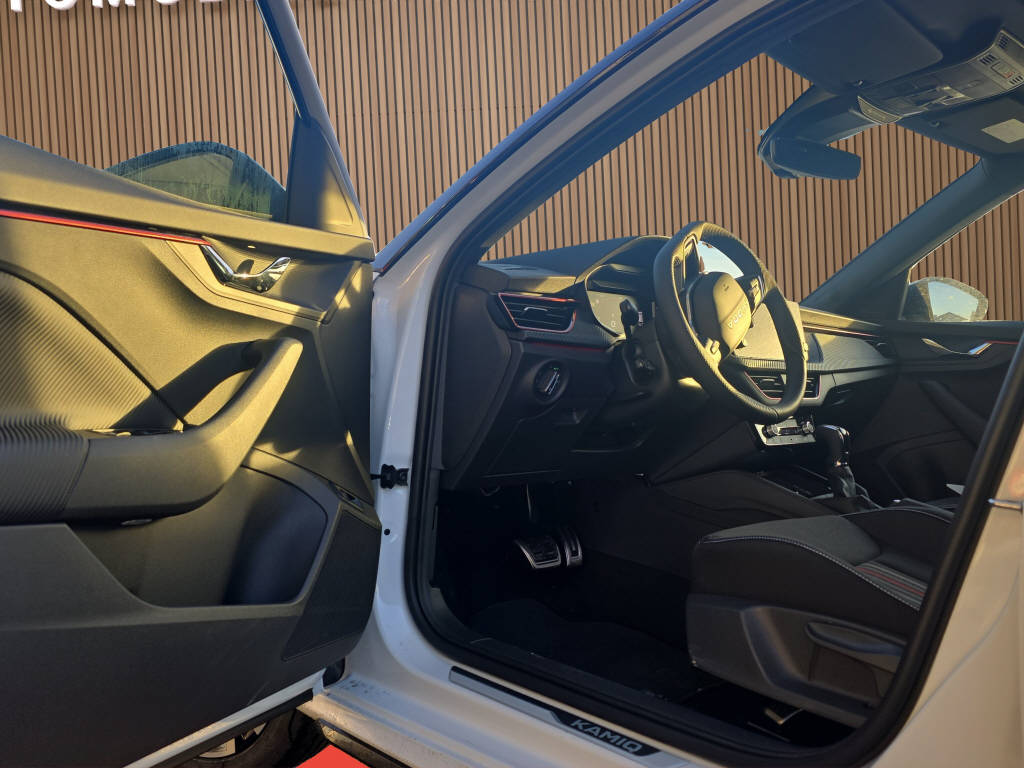 SKODA Kamiq 1.5 TSI Monte Carlo DSG-image-10