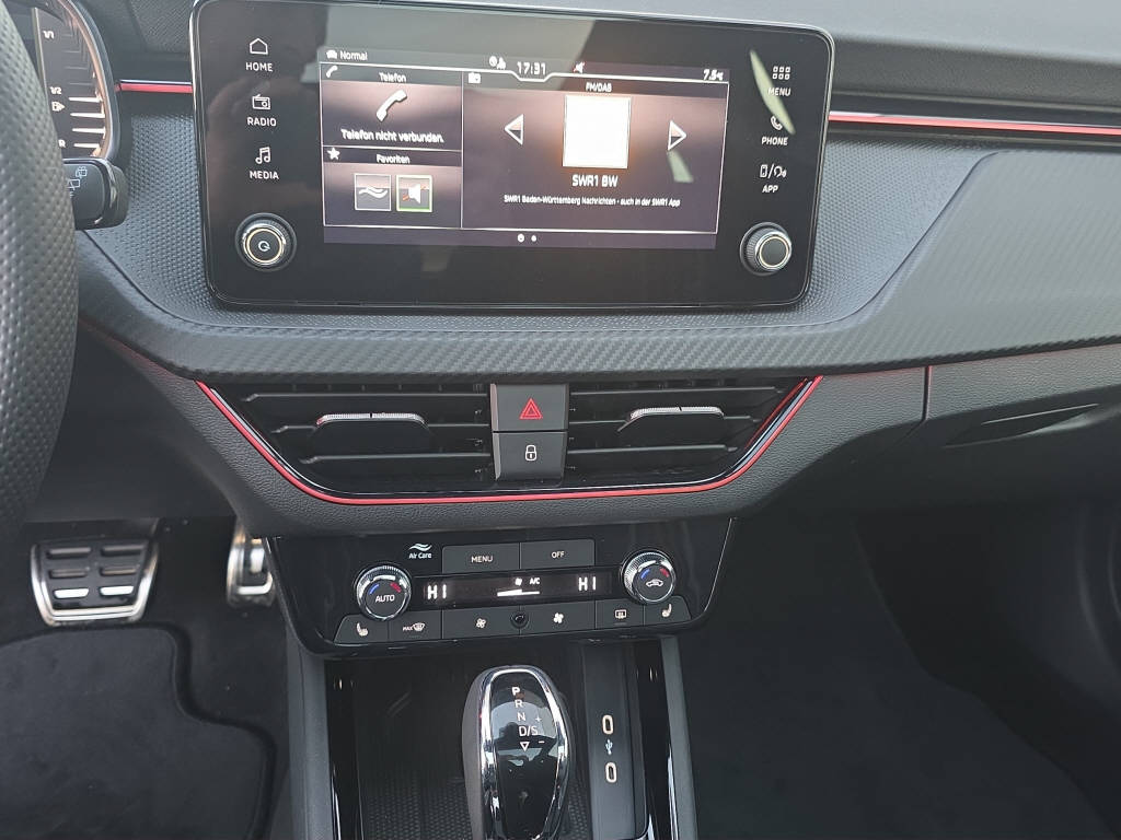 SKODA Kamiq 1.5 TSI Monte Carlo DSG-image-20