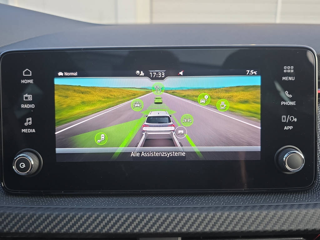 SKODA Kamiq 1.5 TSI Monte Carlo DSG-image-24