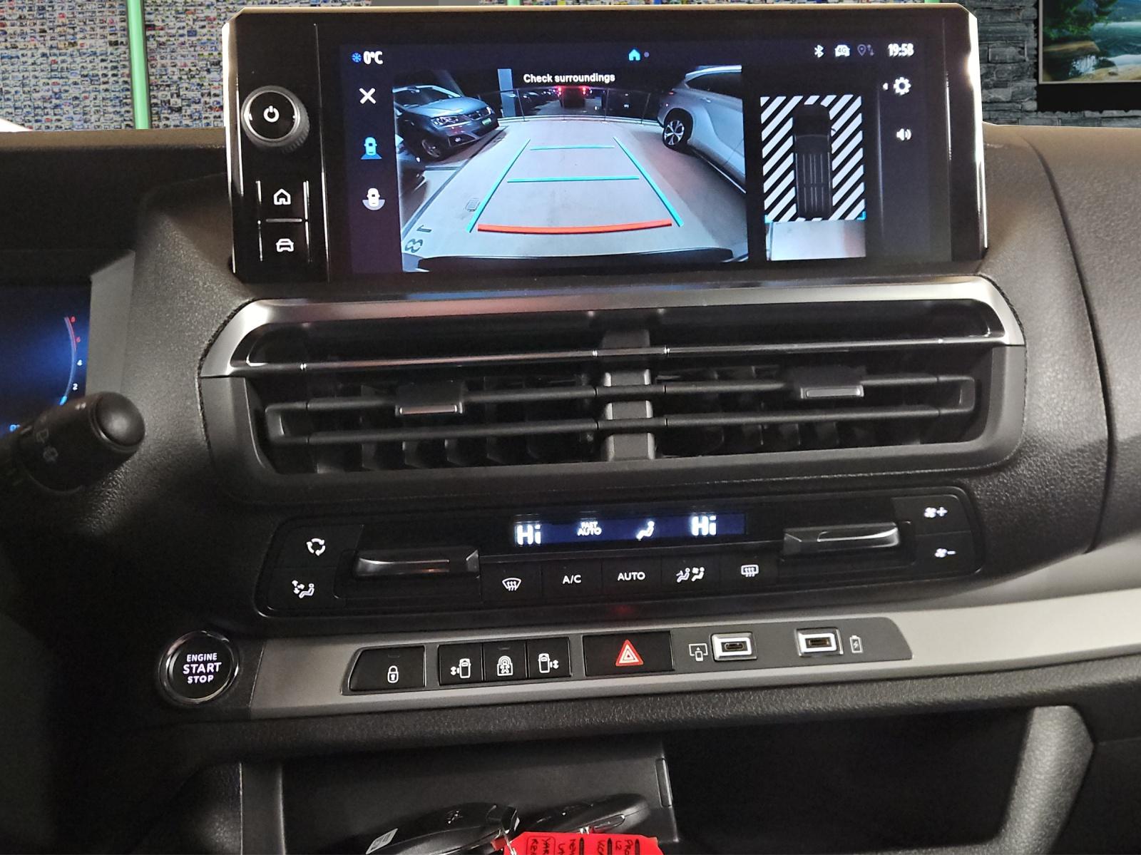TOYOTA PROACE Verso L2 2.2 D Trend-image-17