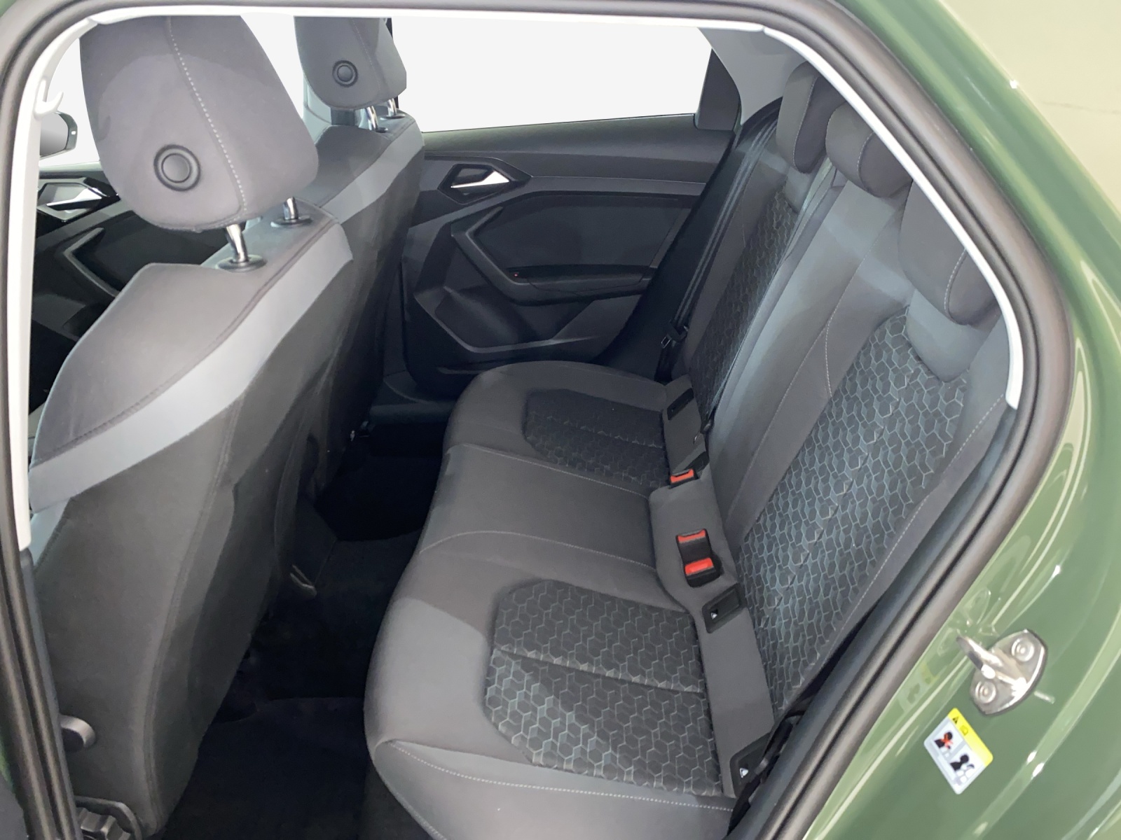 AUDI A1 Sportback 30 TFSI advanced Attraction S-tronic-image-11