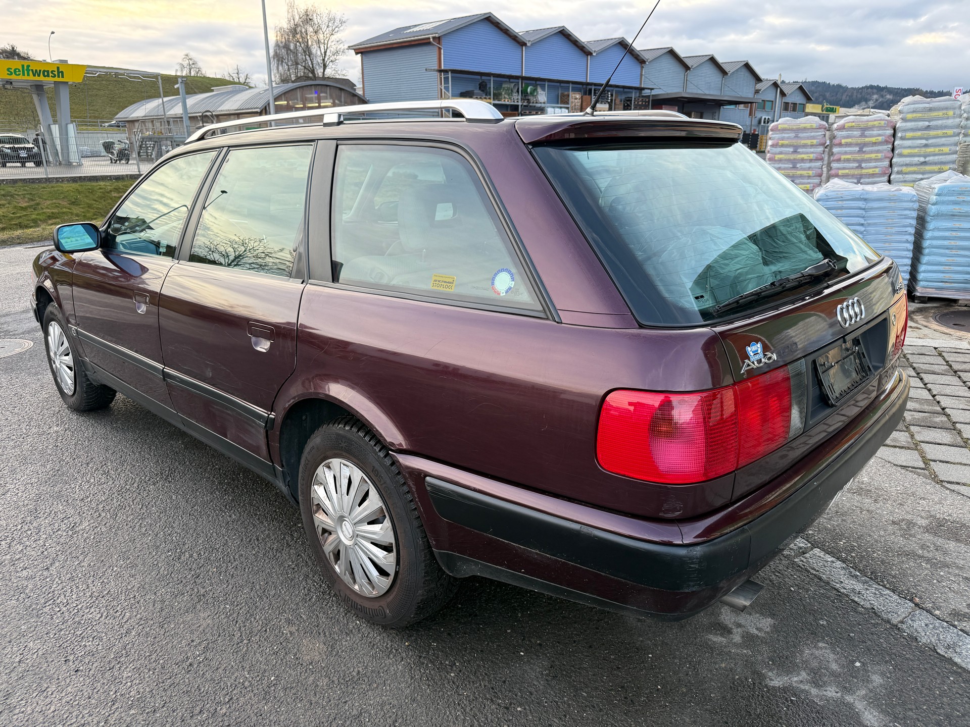 AUDI 100 Avant 2.3 E-image-4
