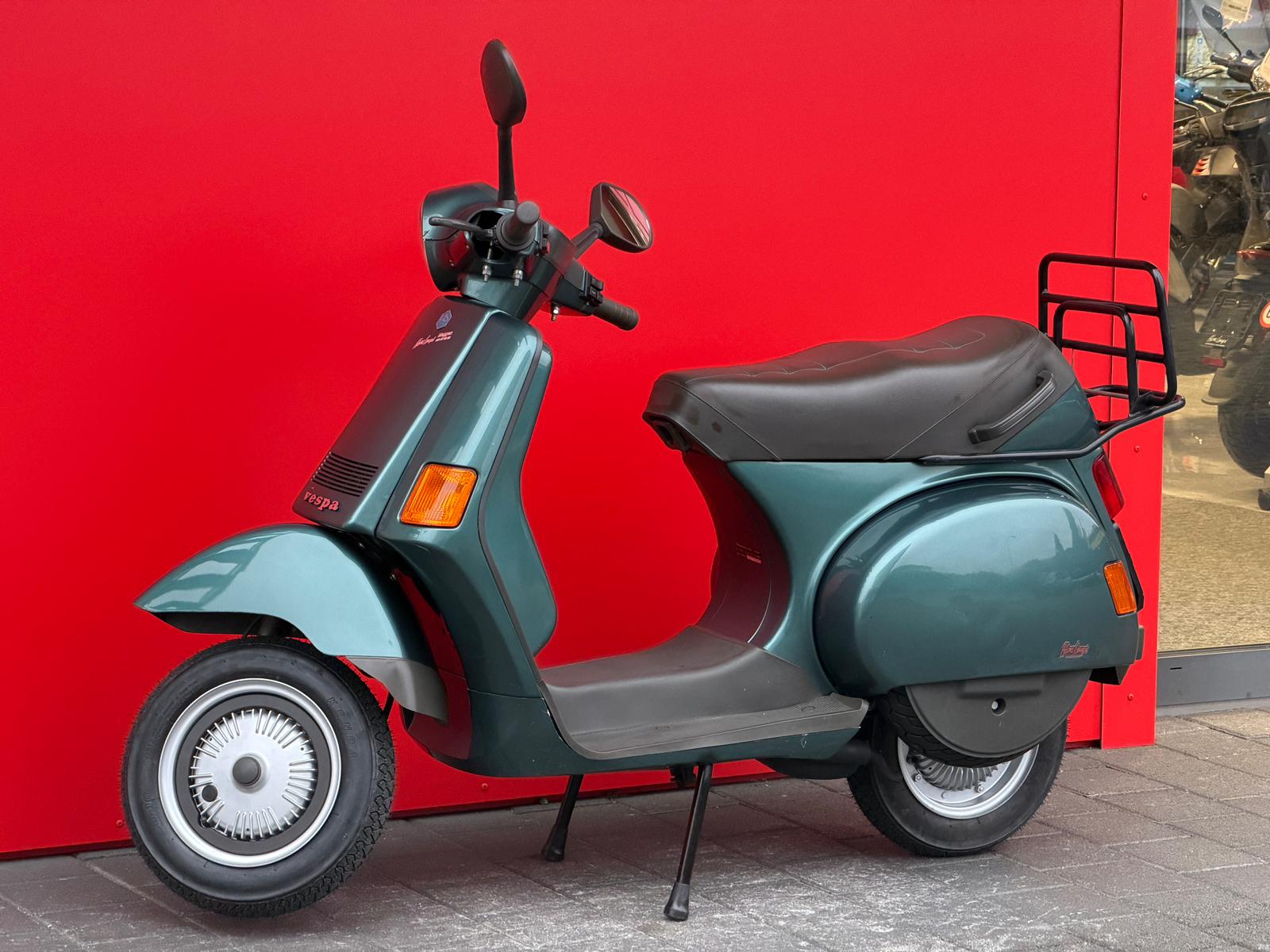 PIAGGIO Vespa Cosa 2 125 EBS-image-10