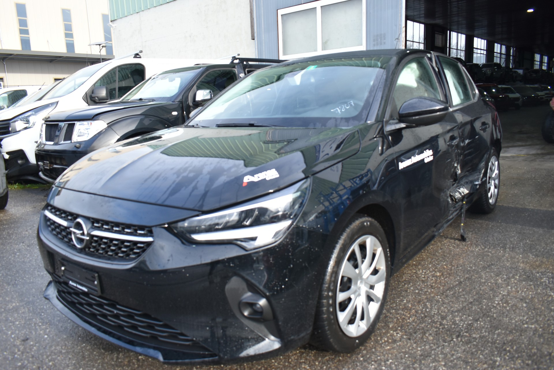 OPEL Corsa 1.2 TP Edition-image-0