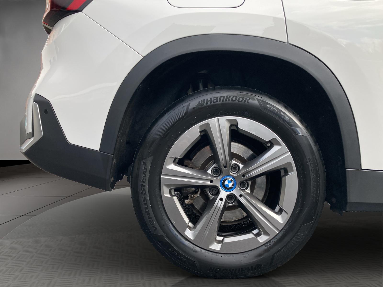 BMW X1 20d xDrive-image-21