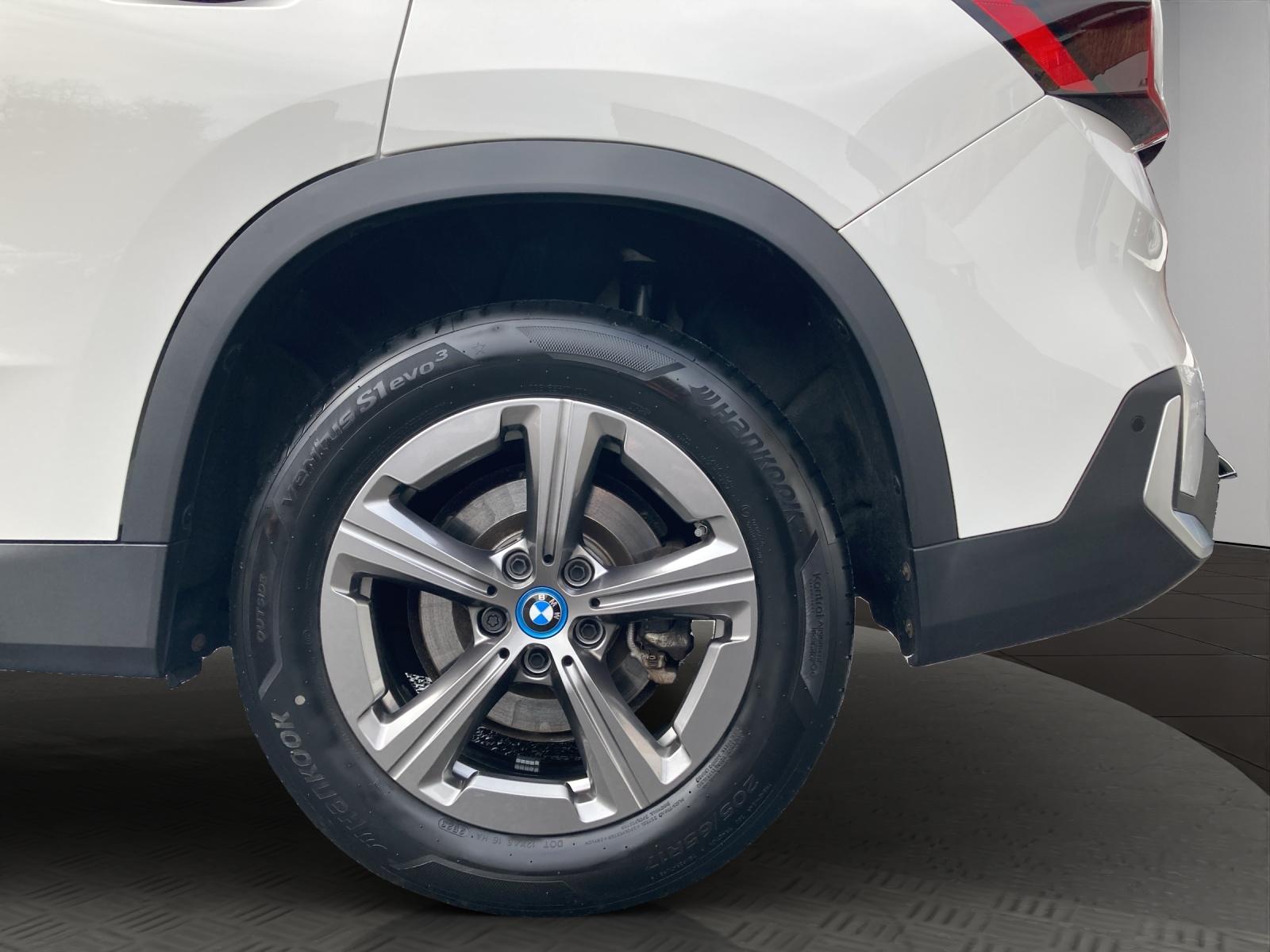 BMW X1 20d xDrive-image-20