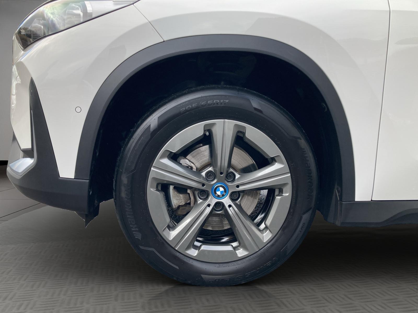 BMW X1 20d xDrive-image-18
