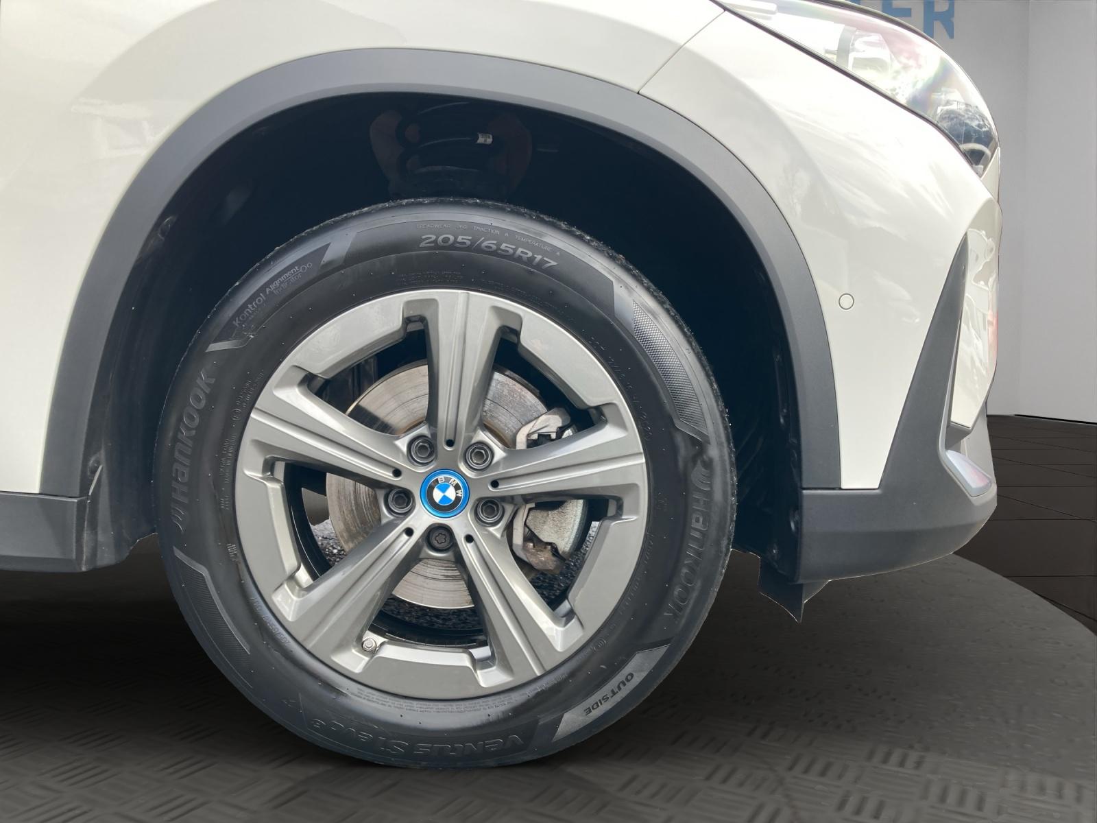 BMW X1 20d xDrive-image-19