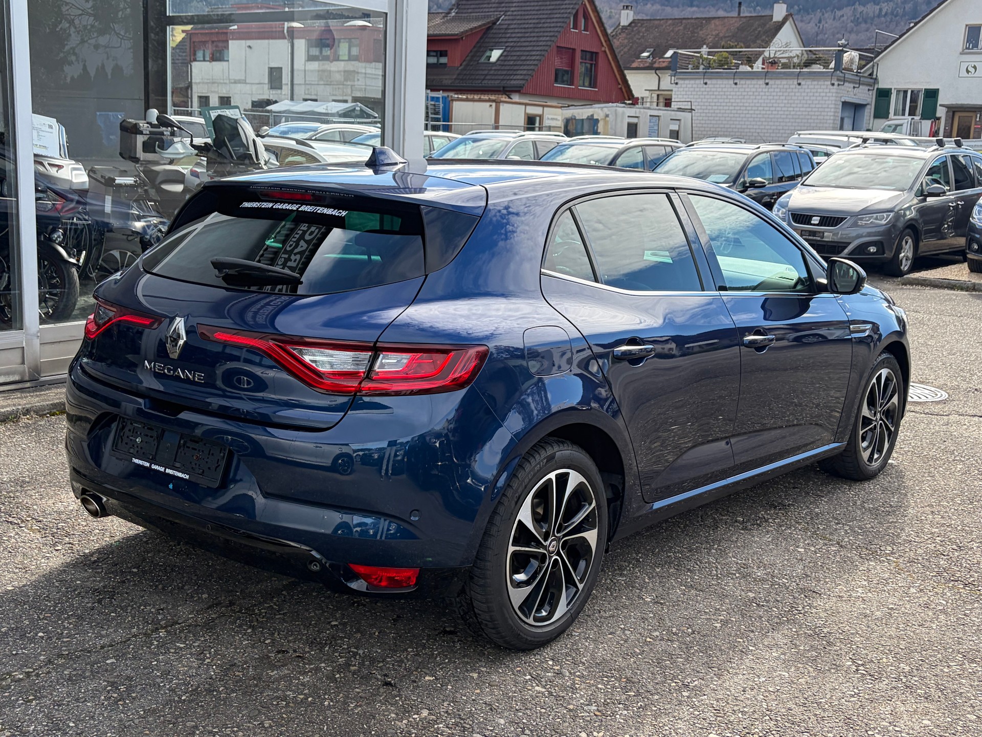 RENAULT Mégane 1.3 16V Turbo Intens-image-5