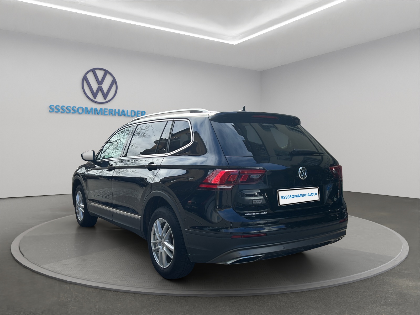 VW Tiguan Allspace 1.5TSI EVO Comfortline DSG-image-2