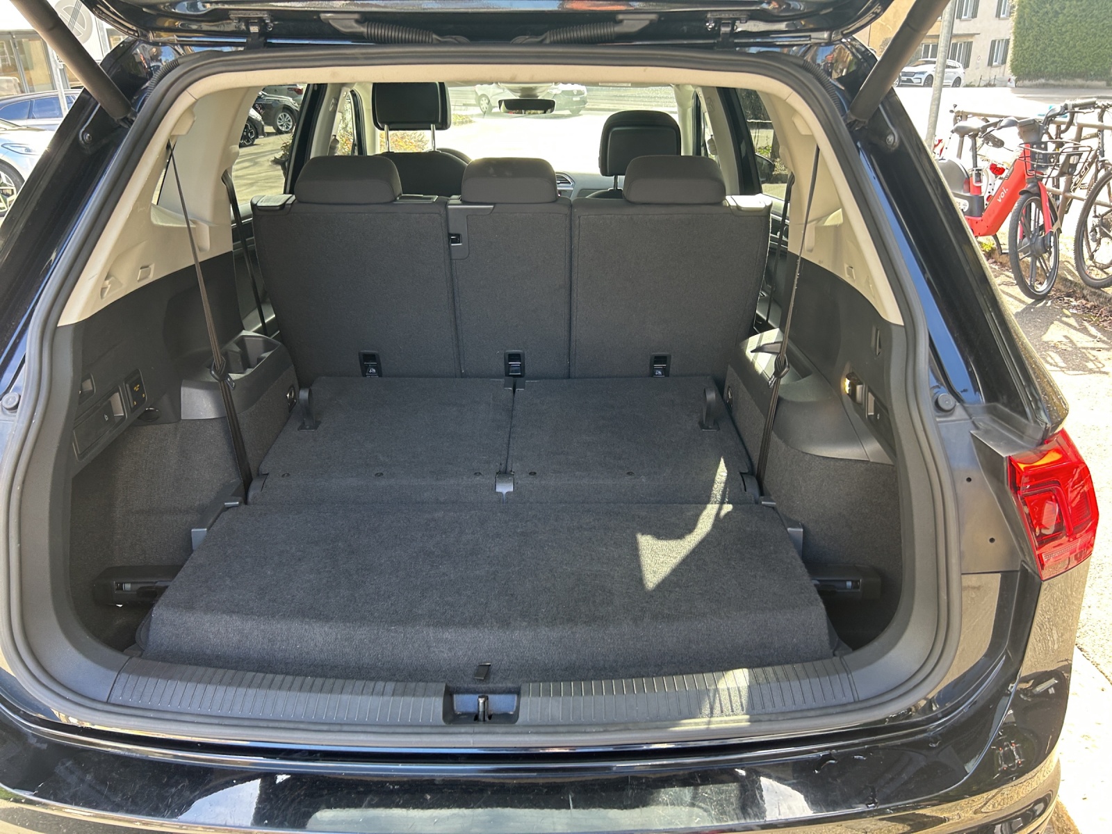 VW Tiguan Allspace 1.5TSI EVO Comfortline DSG-image-11