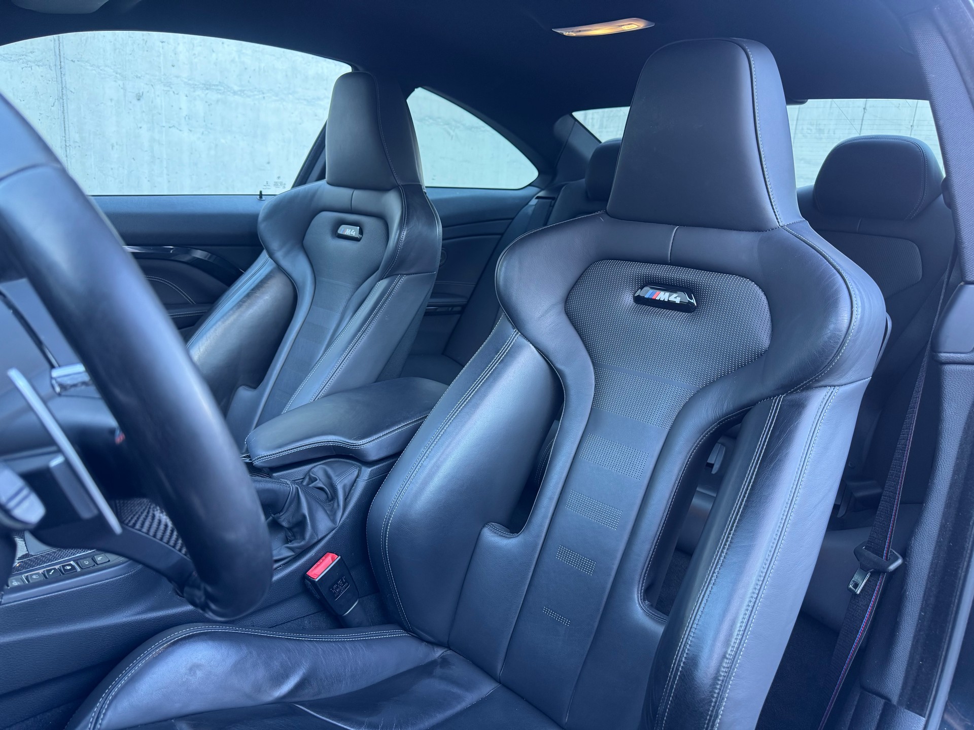 BMW M4 Coupé Competition DKG-image-12
