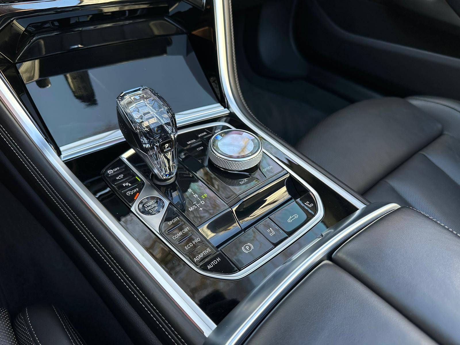 BMW 840d xDrive Steptronic-image-29