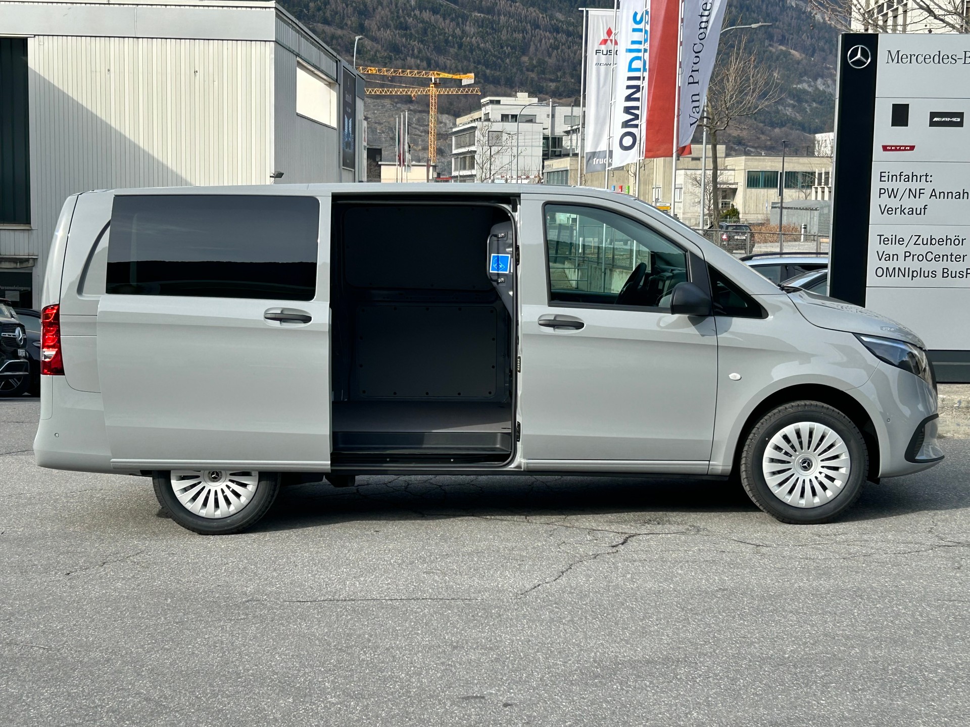 MERCEDES-BENZ Vito 114 KA PRO Lang WORKER 4MATIC-image-10