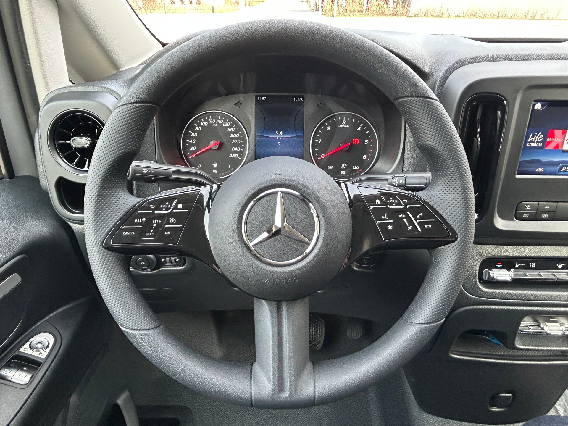 MERCEDES-BENZ Vito 114 KA PRO Lang WORKER 4MATIC-image-14