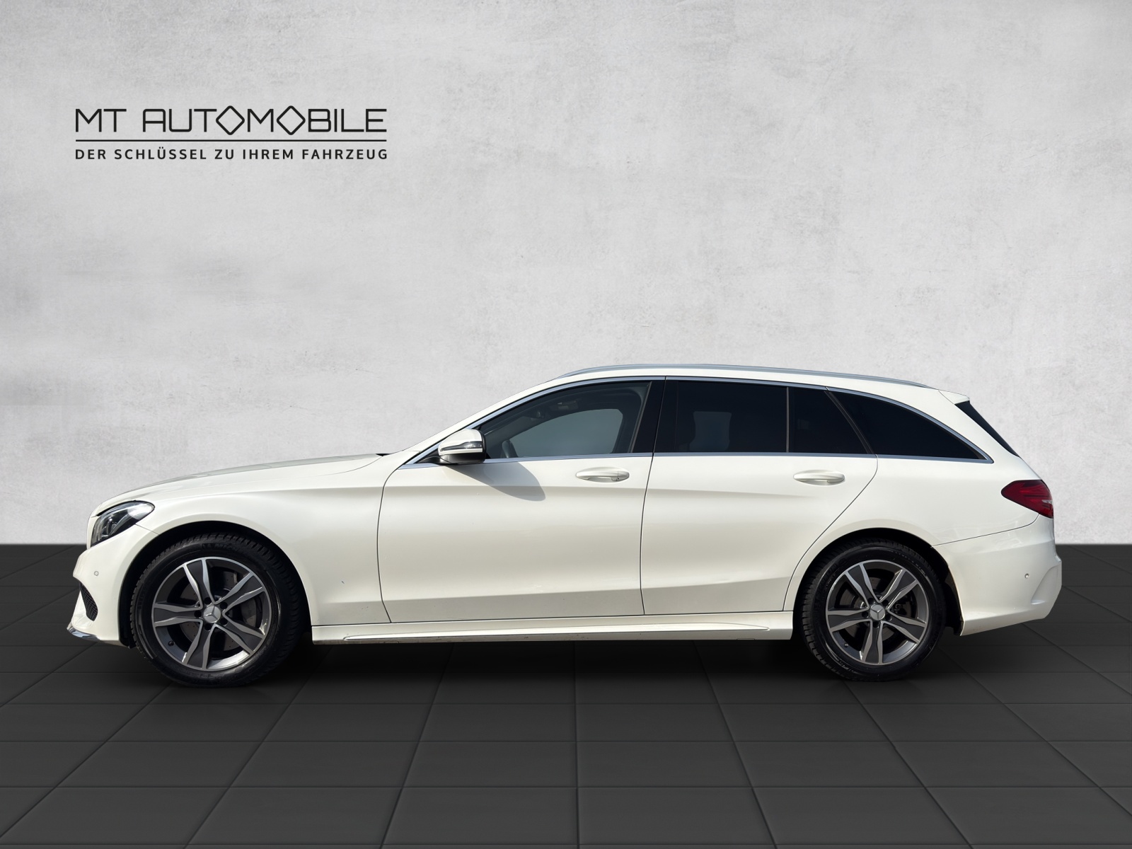 MERCEDES-BENZ C 400 AMG Line 4Matic 7G-Tronic-image-7