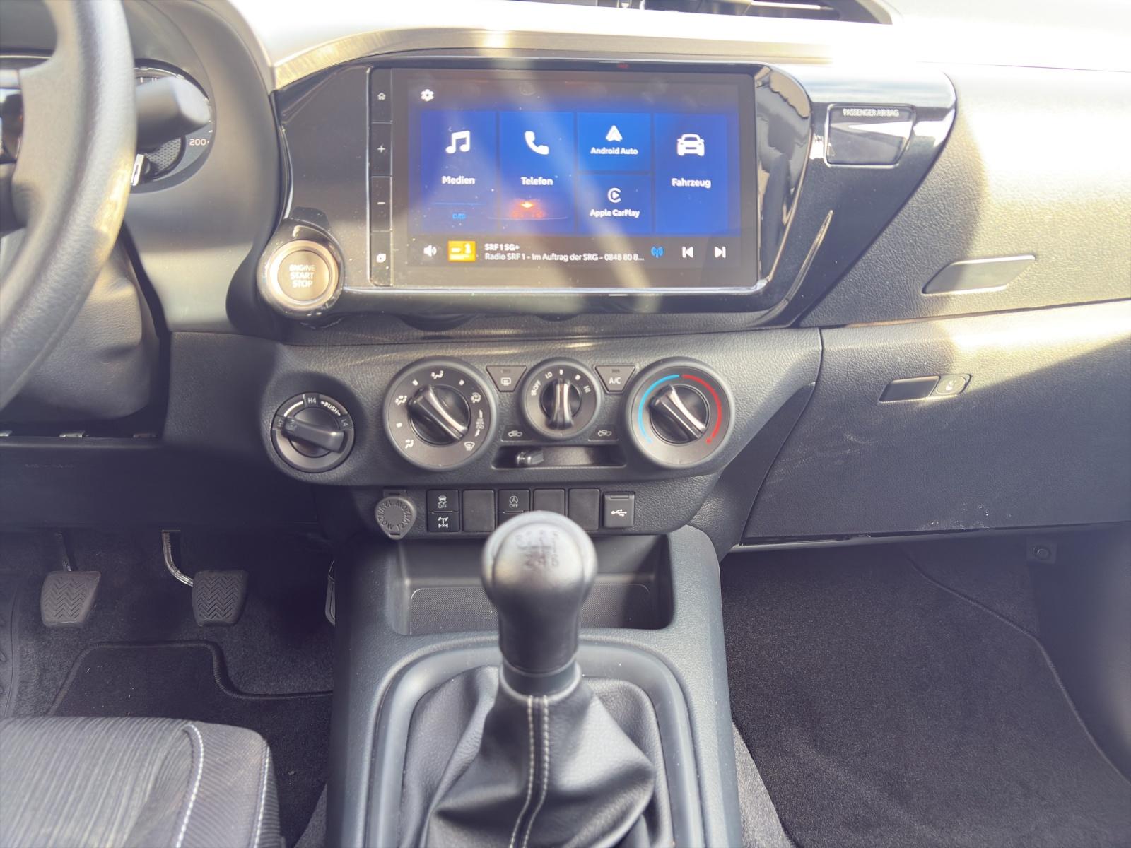 TOYOTA Hilux Double Cab.-Pick-up 2.8 D-4D 204 Comfort-image-12
