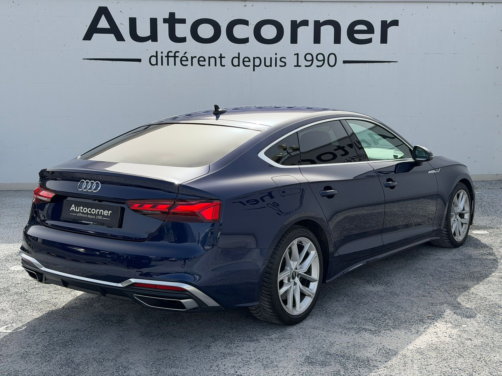 AUDI A5 Sportback 45 TFSI S-Line S-tronic quattro-image-4