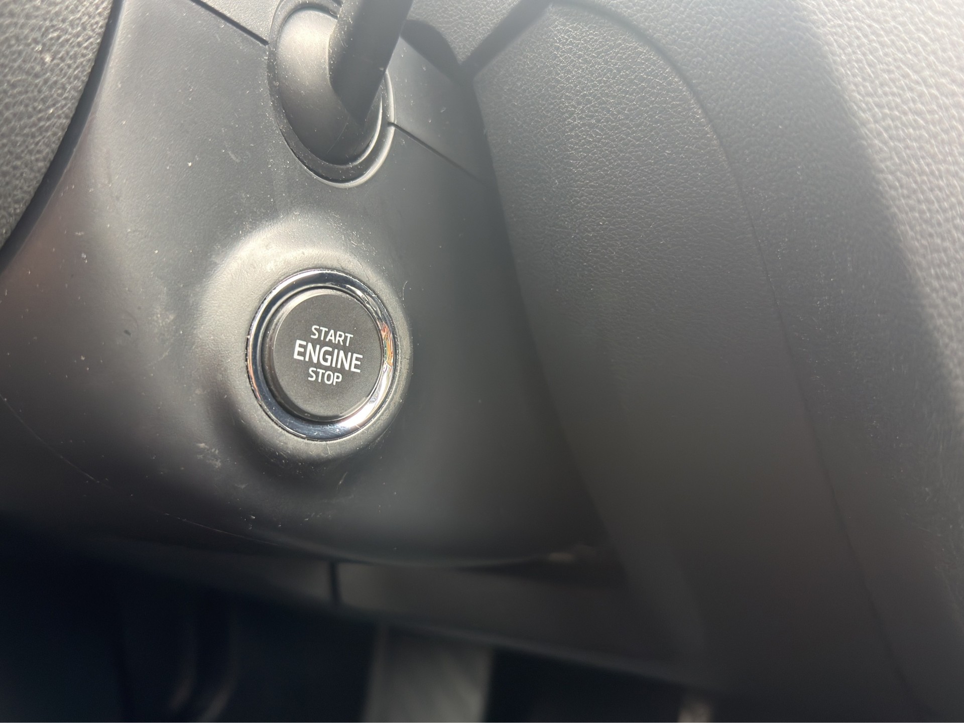 SKODA Octavia Combi 2.0 TDI Ambition 4x4 DSG-image-15