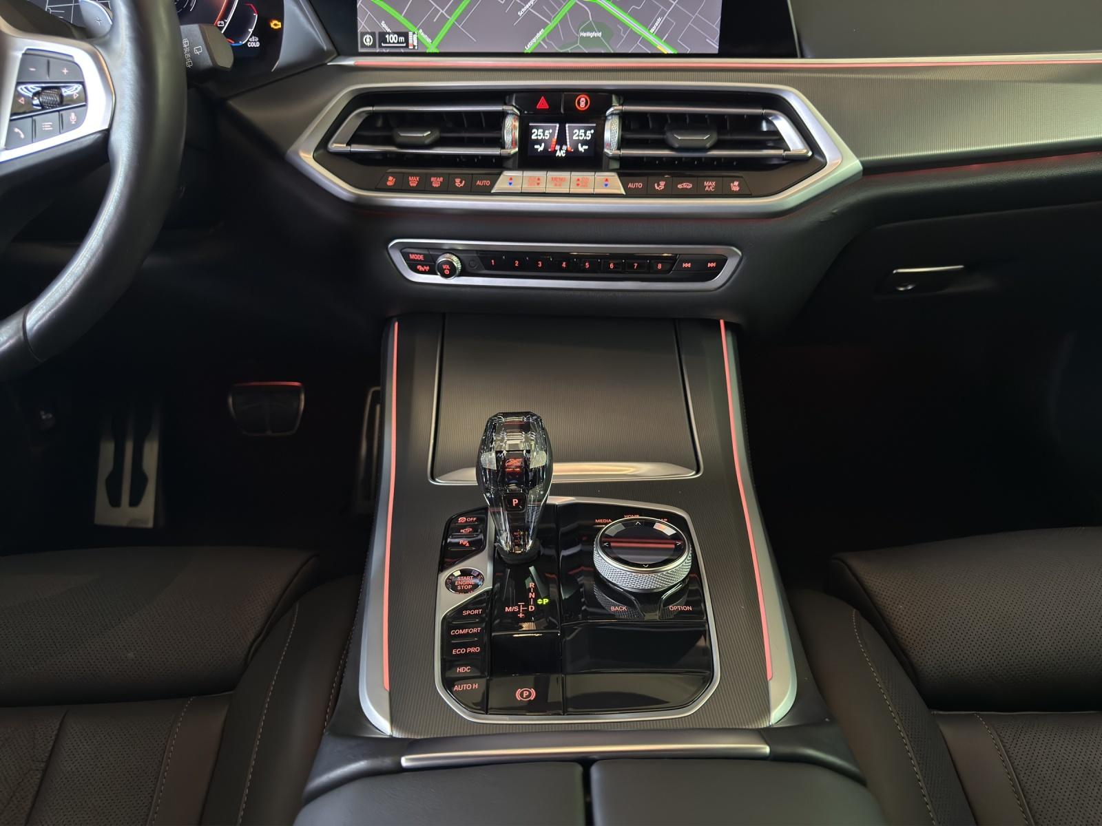 BMW X5 xDrive 40d M-SportPaket-image-12