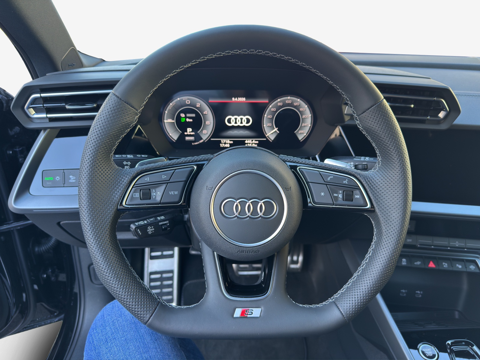 AUDI A3 Sportback TFSI e 200 kW S line S tronic-image-9