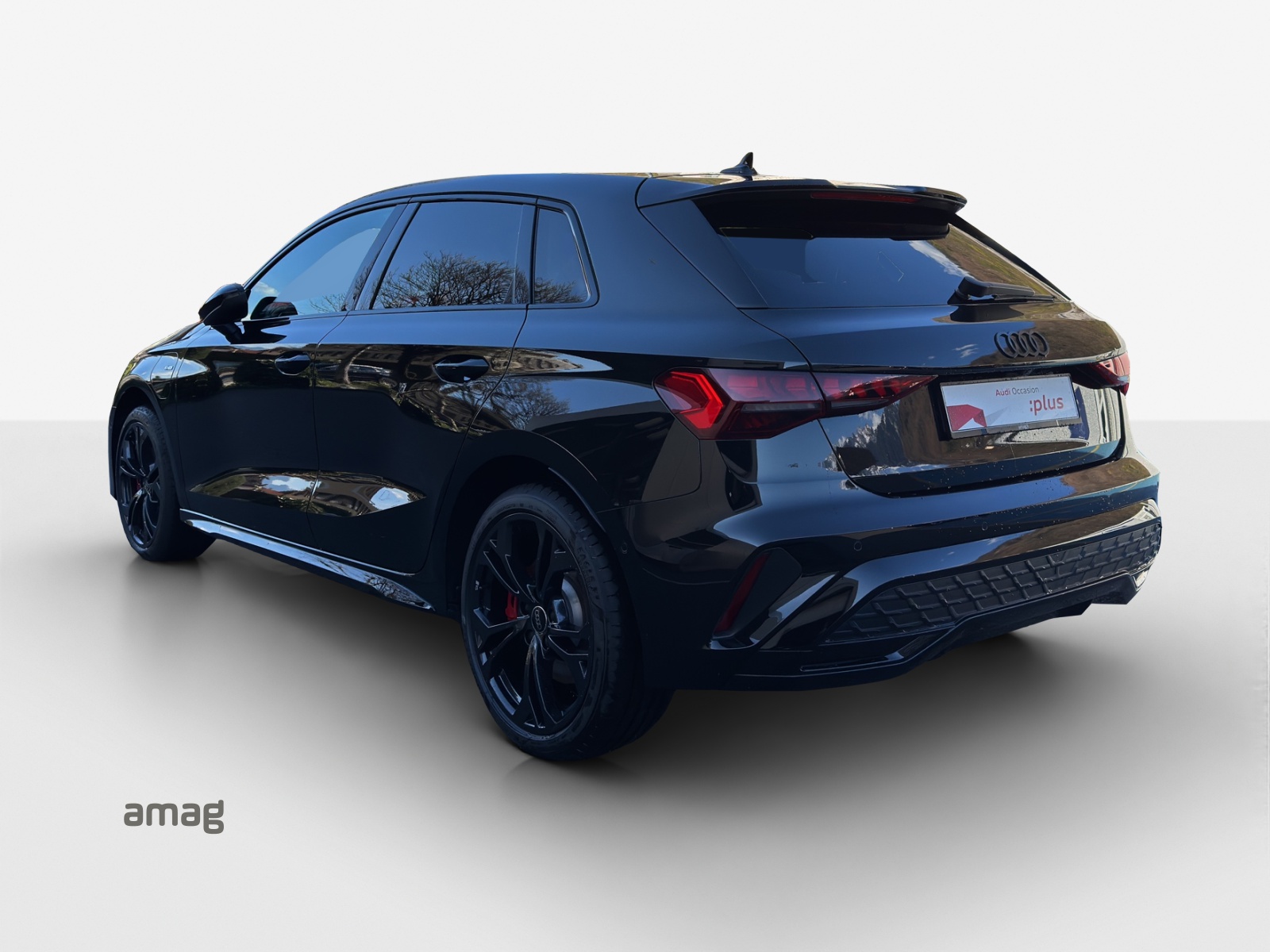 AUDI A3 Sportback TFSI e 200 kW S line S tronic-image-2