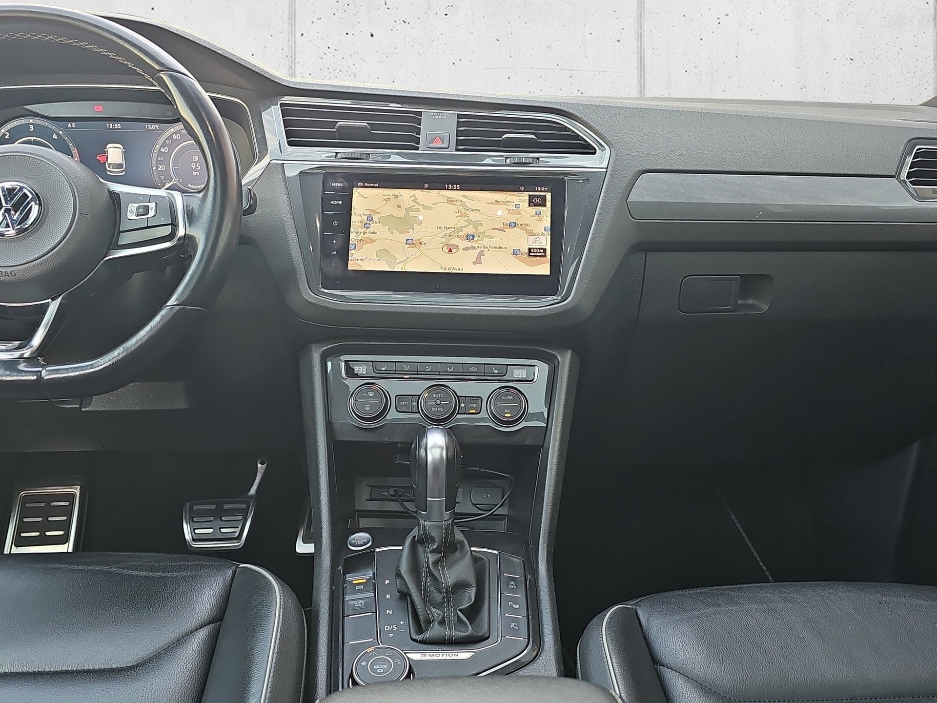 VW Tiguan 2.0 TDI SCR Highline 4Motion DSG-image-19