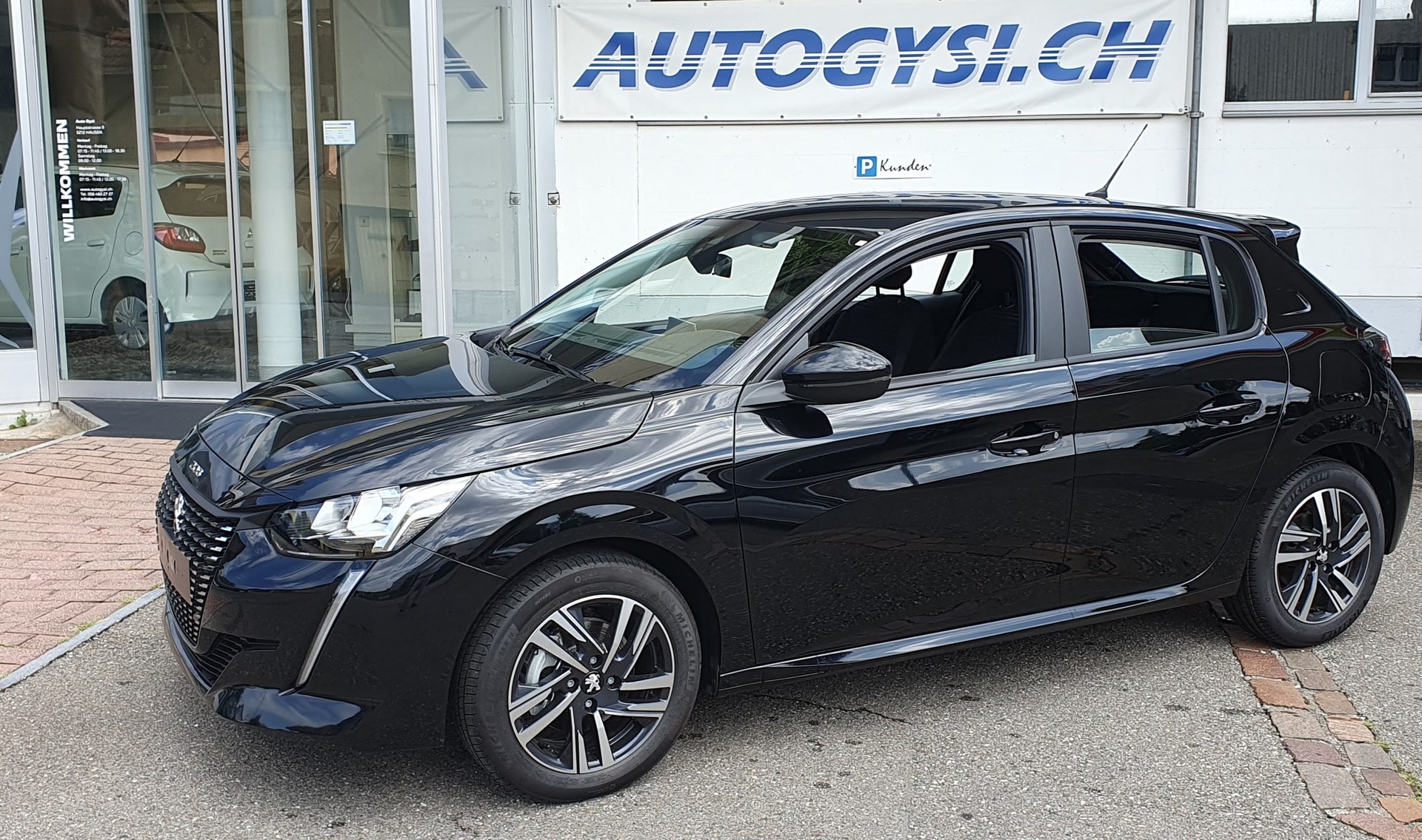 PEUGEOT 208 MHEV Allure Premium Helvetia (419)-image-4