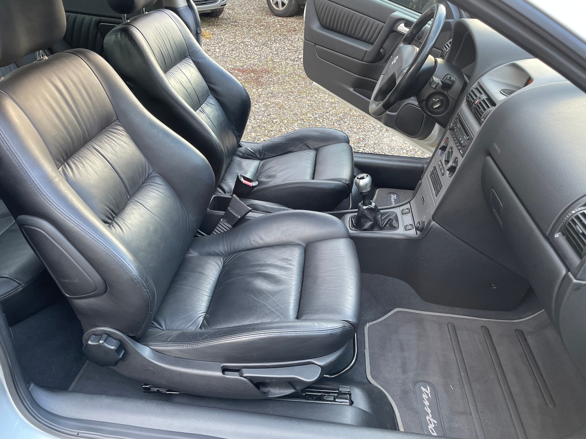 OPEL Astra Coupé 2.0i 16V Turbo-image-10
