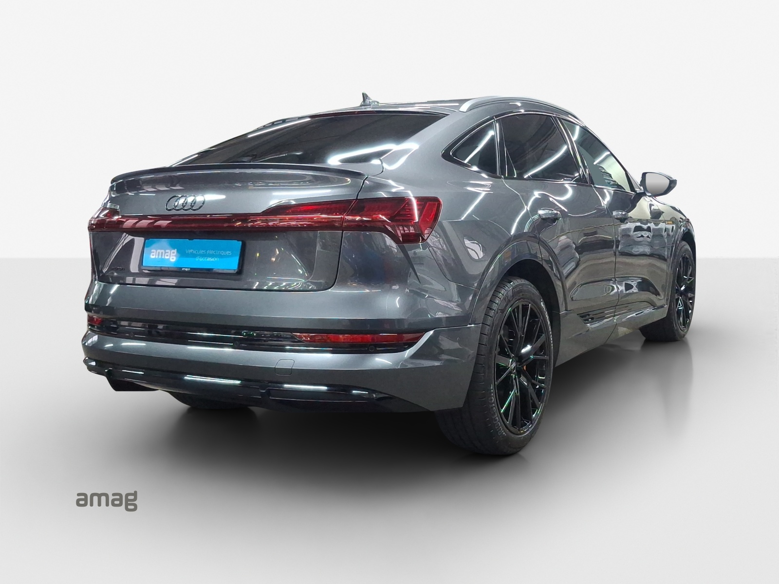 AUDI e-tron 55 Sportback S Line Black Edition quattro-image-5