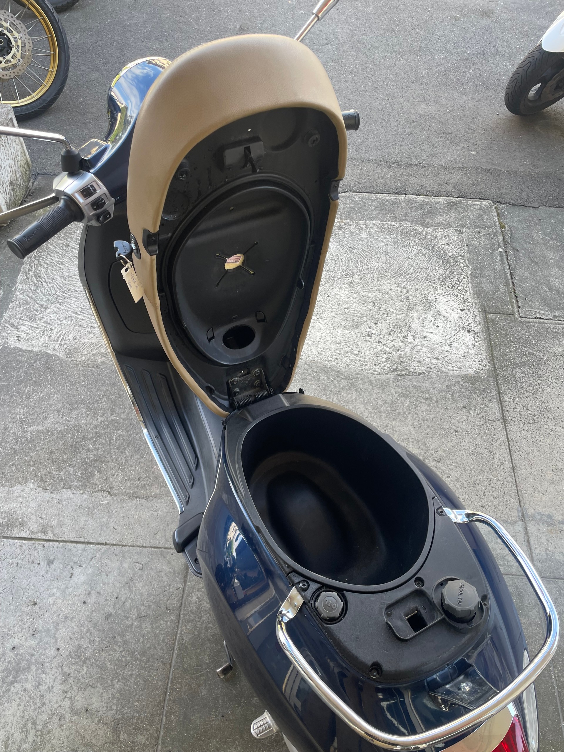 PIAGGIO Vespa 50 Primavera-image-4