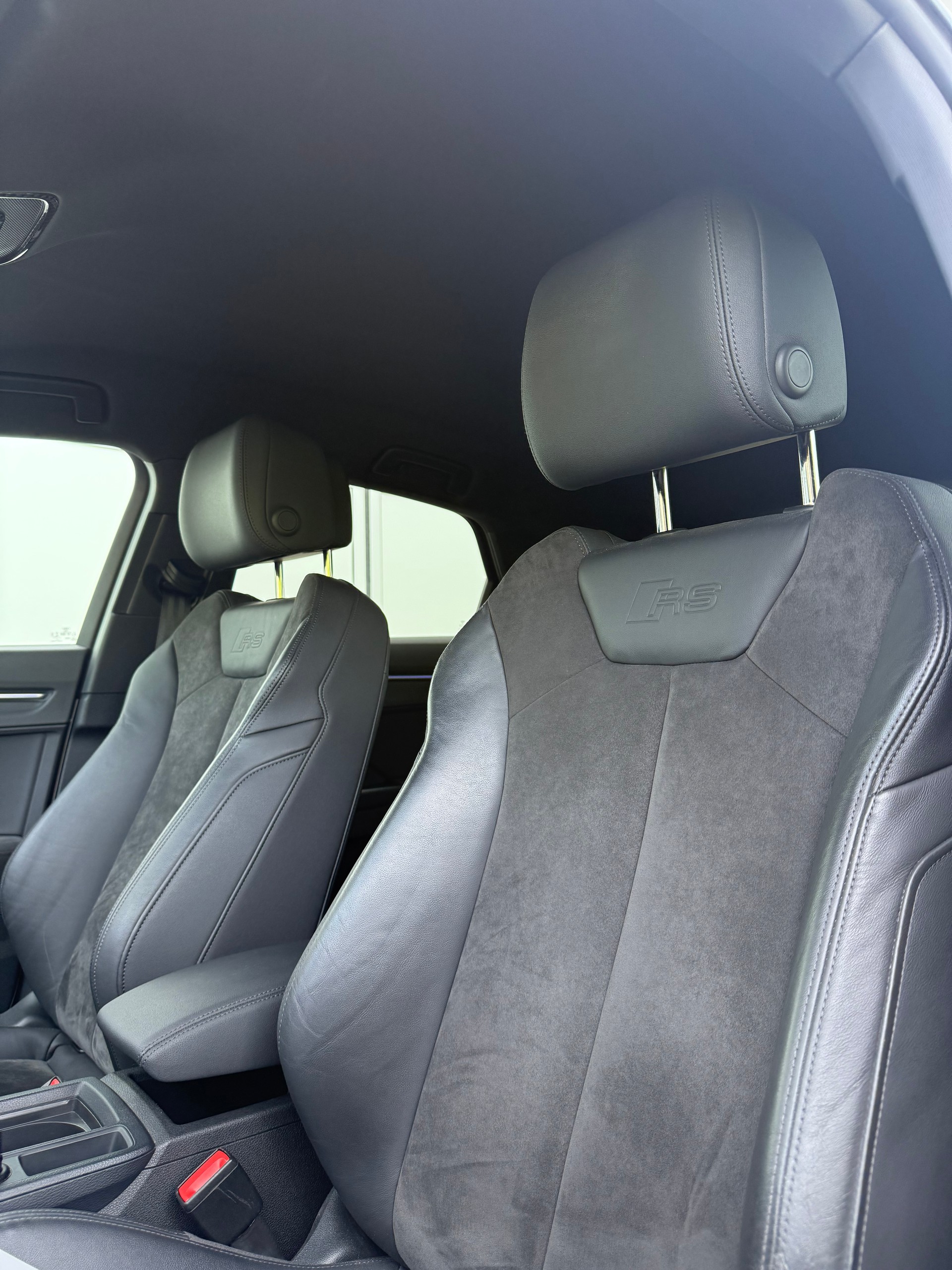 AUDI RS Q3 Sportback quattro S tronic-image-14