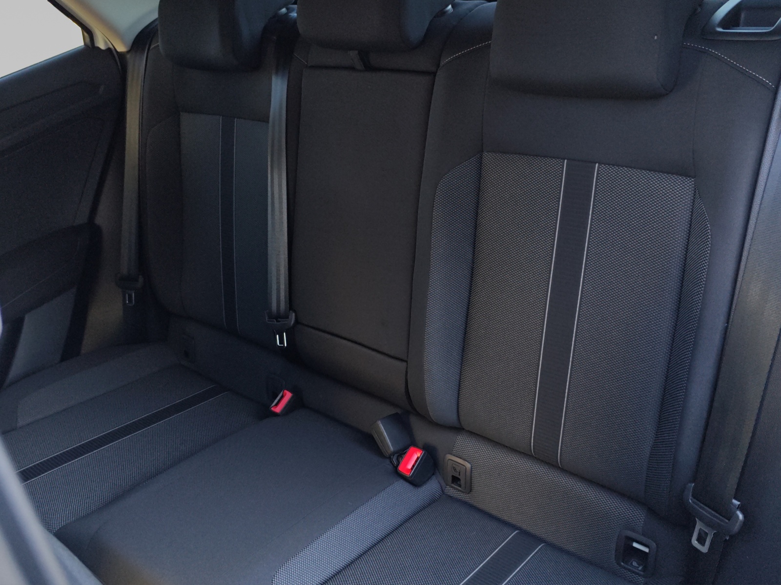 VW T-Roc 1.5 TSI EVO Life DSG-image-10