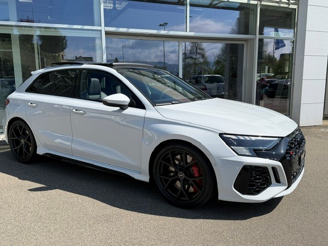 AUDI RS3 Sportback 2.5 TSI quattro S-tronic-image-10