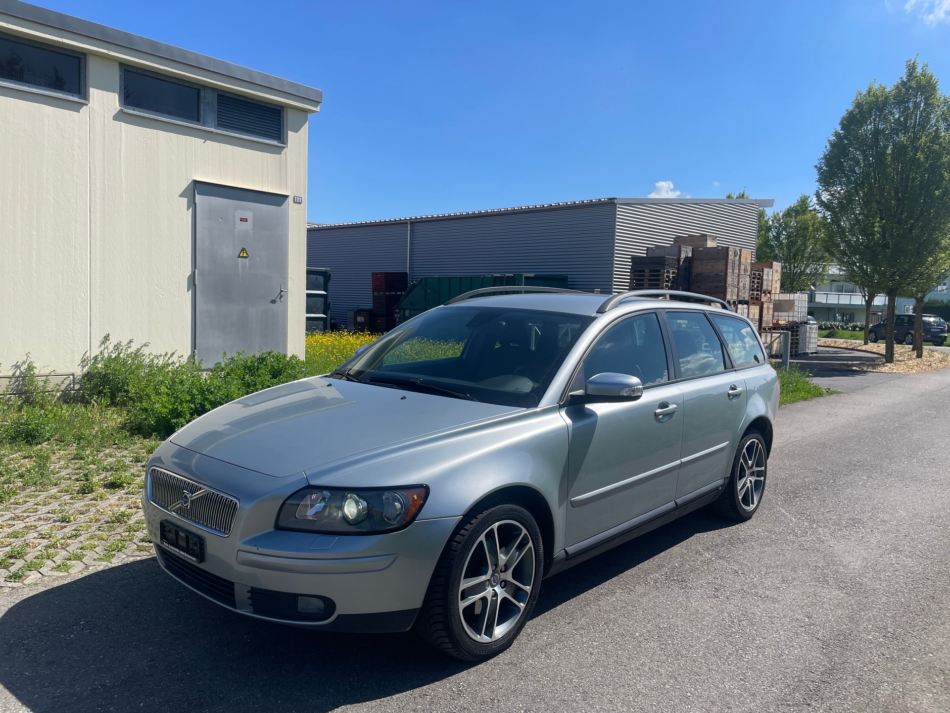 VOLVO V50 2.0D Kinetic-image-1