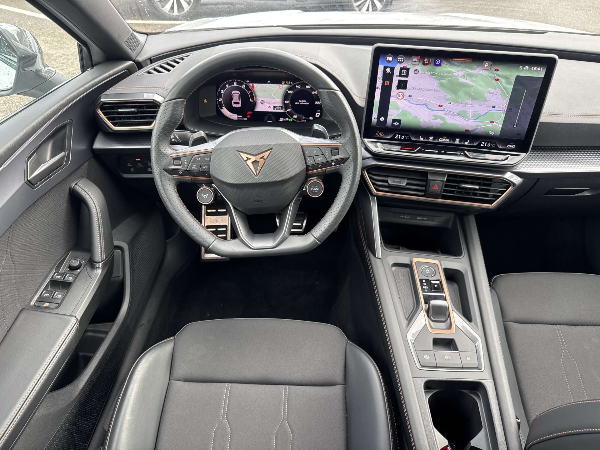 CUPRA LEON ST 1.5 eTSI DSG-Automat-image-4