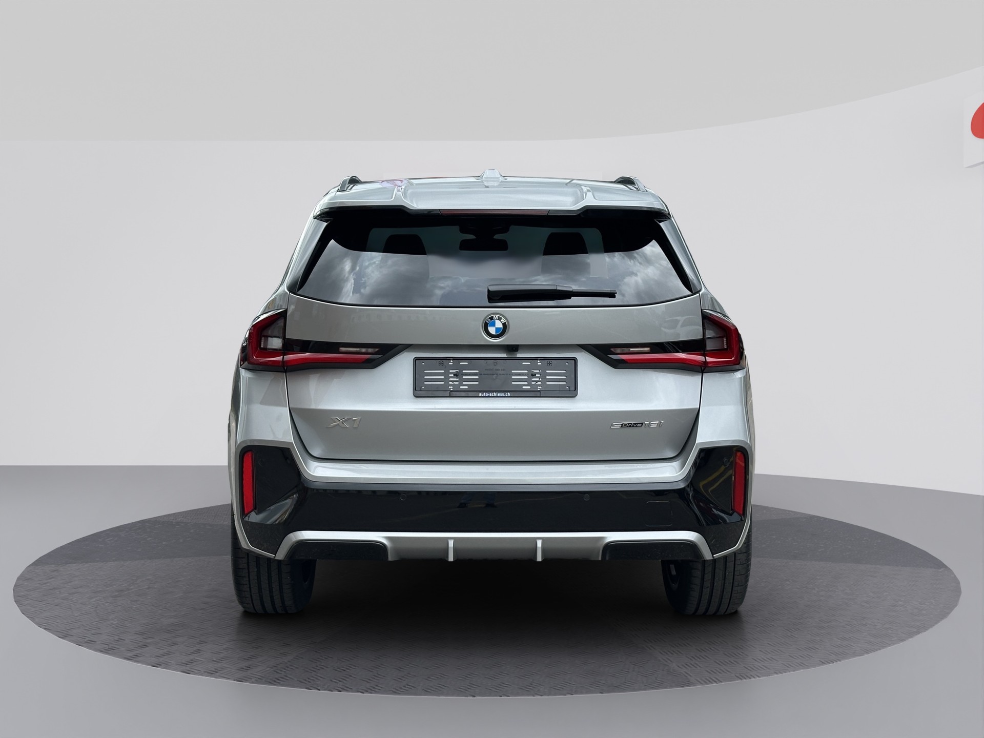 BMW X1 sDrive 18i M Sport Pro-image-3