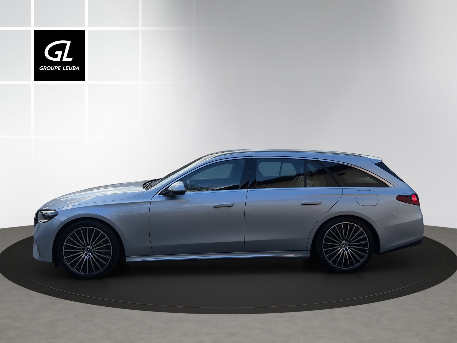 MERCEDES-BENZ E 300 de T 4Matic EQ Hybrid 9G-Tronic-image-2