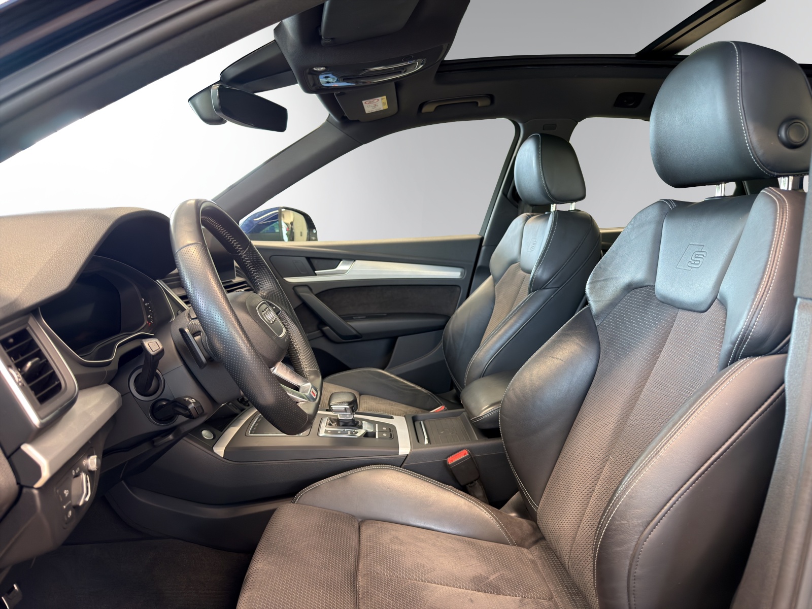 AUDI Q5 3.0 TDI sport quattro-image-6