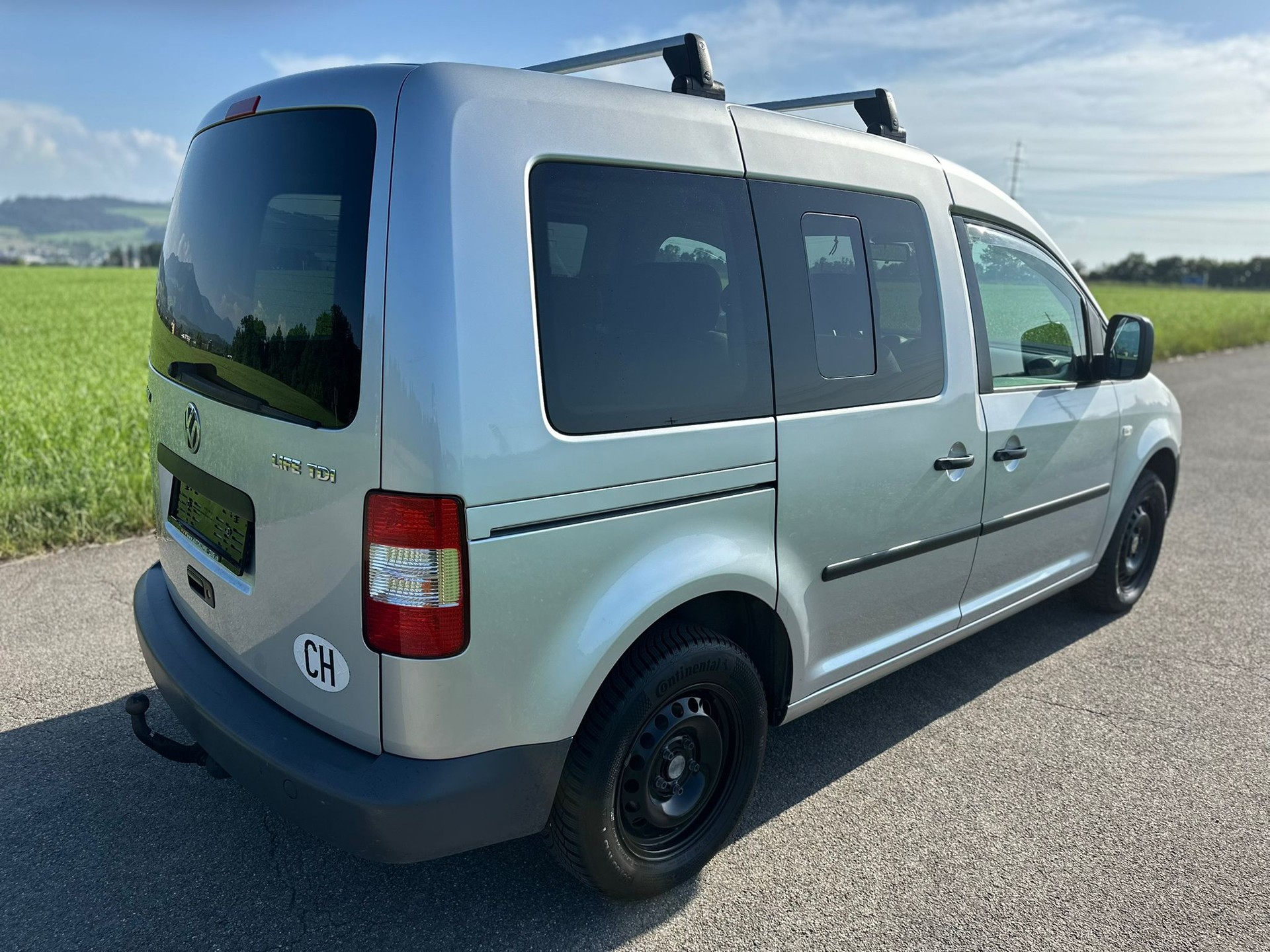 VW Caddy Life 1.9TDI PD-image-5