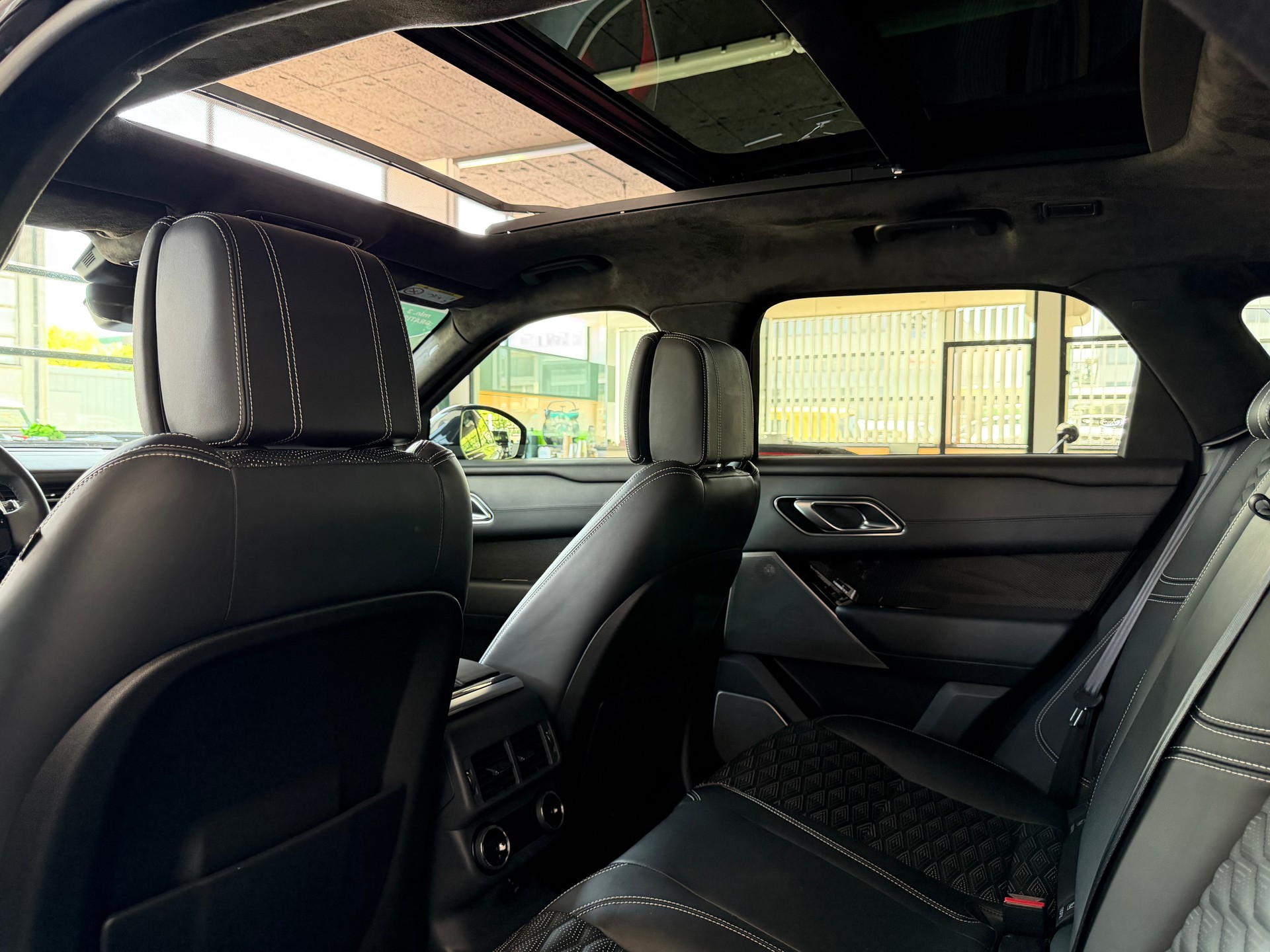 LAND ROVER Range Rover Velar SV Autobiography Dyn. Edition A.-image-12
