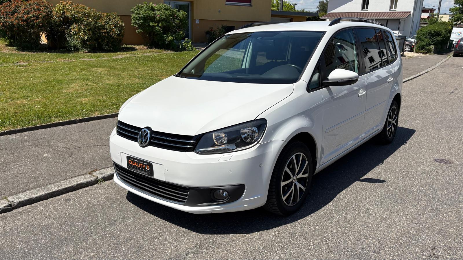 VW Touran 1.4 TSI Trendline DSG-image-2