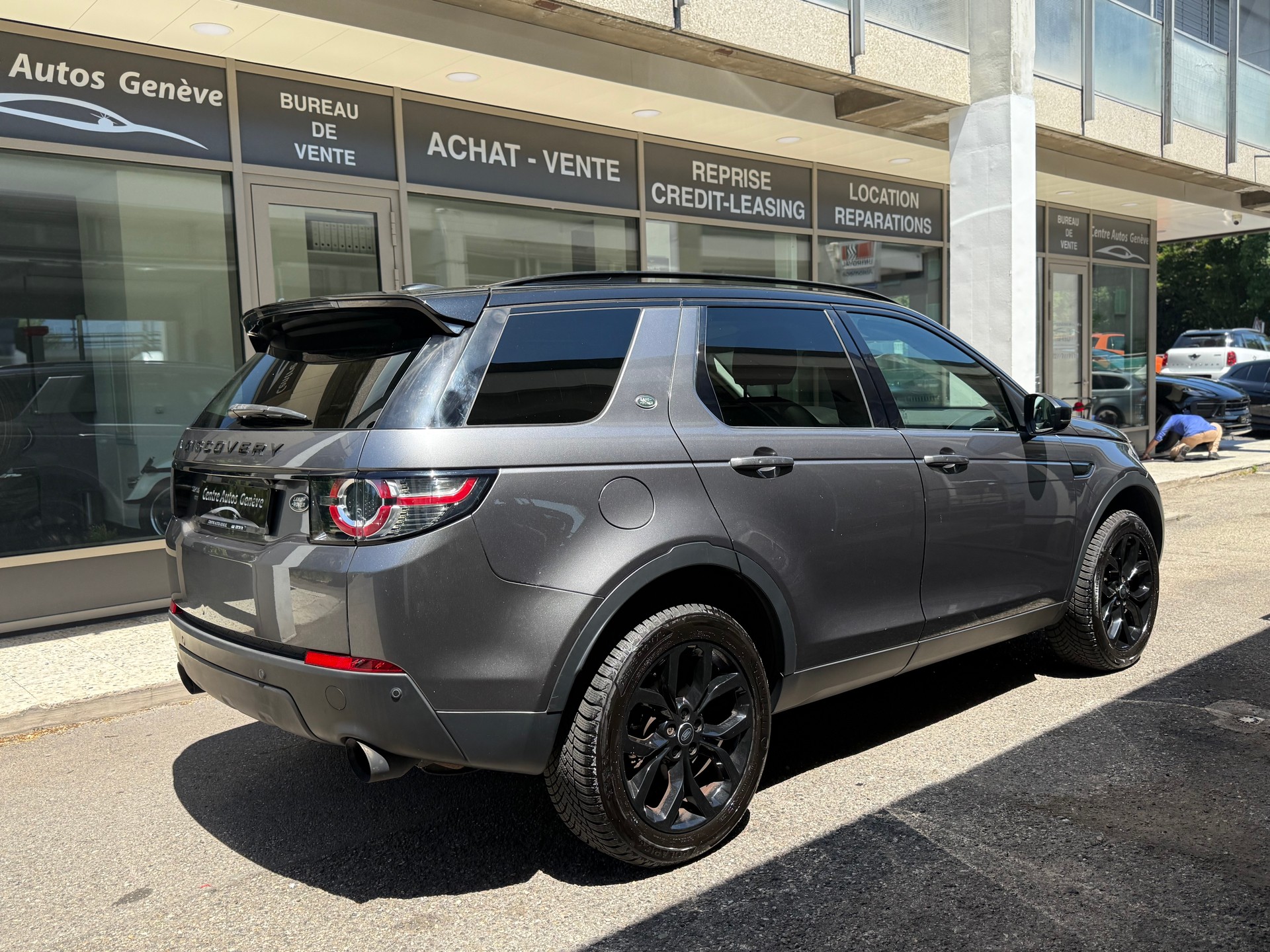 LAND ROVER Discovery Sport 2.0 Si4 HSE Luxury AT9-image-6